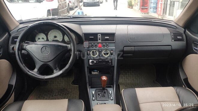 Mercedes C 200 2000, 255,000 km - 2.0 л - Bakı