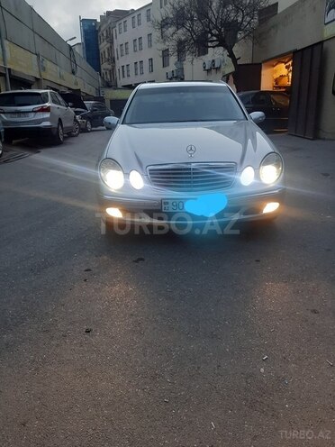 Mercedes E 240 2002, 277,000 km - 2.4 l - Bakı