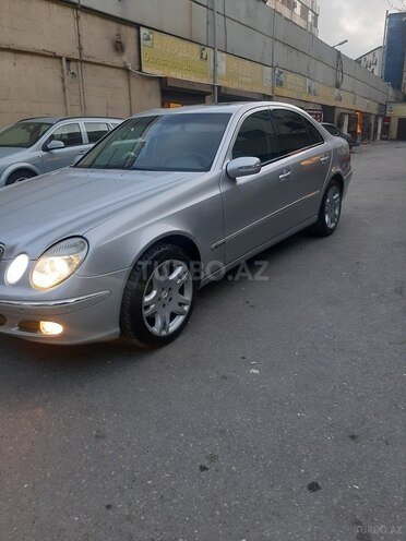 Mercedes E 240 2002, 277,000 km - 2.4 l - Bakı