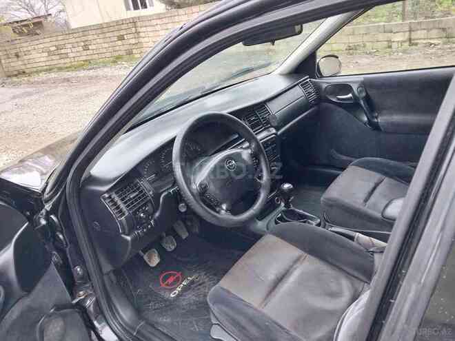 Opel Vectra 2000, 500,000 km - 1.8 l - Masallı
