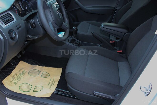 Skoda Rapid 2016, 157,000 km - 1.4 l - Bakı