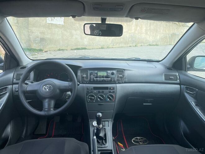 Toyota Corolla 2005, 224,000 km - 1.4 l - Bakı