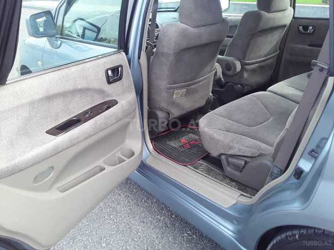 Mitsubishi Chariot 2001, 185,000 km - 2.4 л - Gəncə