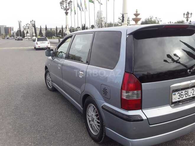 Mitsubishi Chariot 2001, 185,000 km - 2.4 л - Gəncə
