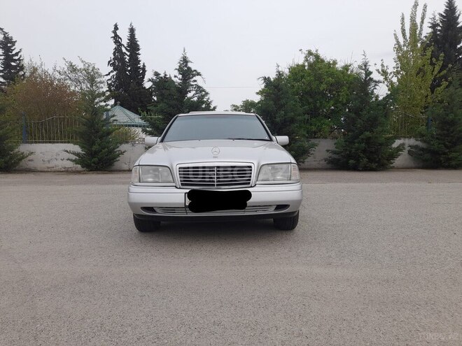 Mercedes C 220 1994, 300,000 km - 2.2 л - Sabirabad