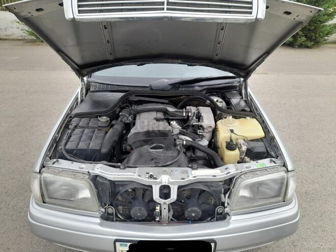Mercedes C 220 1994, 300,000 km - 2.2 л - Sabirabad