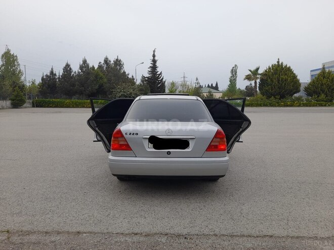 Mercedes C 220 1994, 300,000 km - 2.2 л - Sabirabad