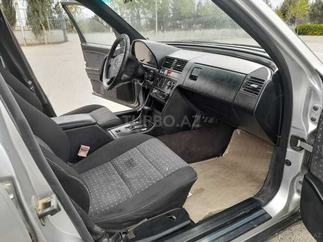 Mercedes C 220 1994, 300,000 km - 2.2 л - Sabirabad