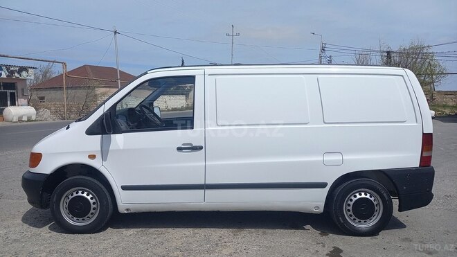 Mercedes Vito 108 2000, 277,000 km - 2.2 l - Bakı