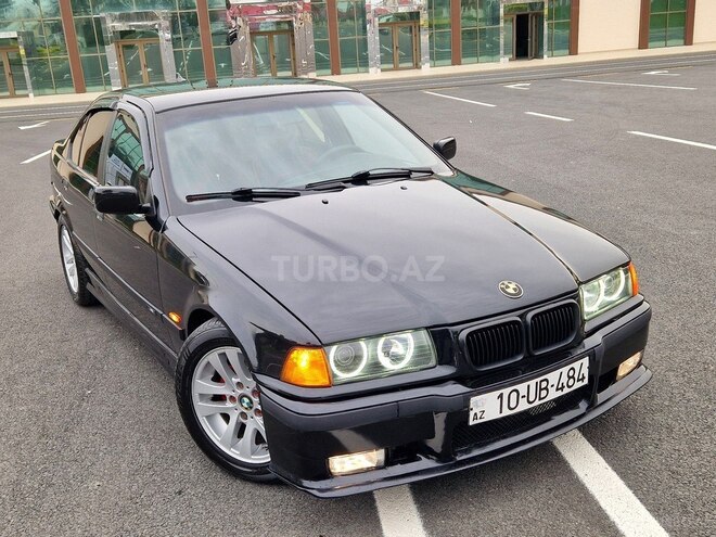 BMW 318 1997, 243,457 km - 1.8 l - Sumqayıt