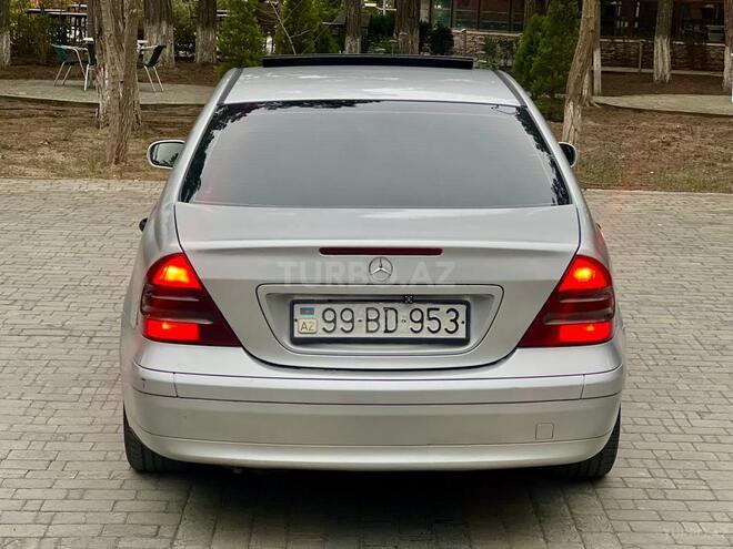 Mercedes C 220 2001, 321,456 km - 2.2 l - Bakı