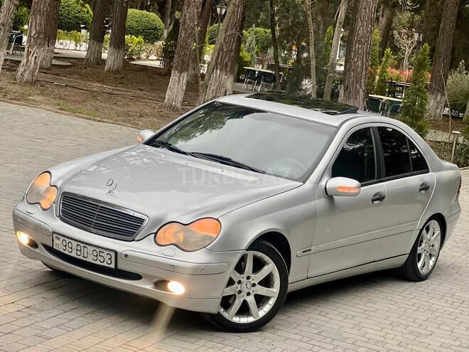 Mercedes C 220 2001, 321,456 km - 2.2 l - Bakı