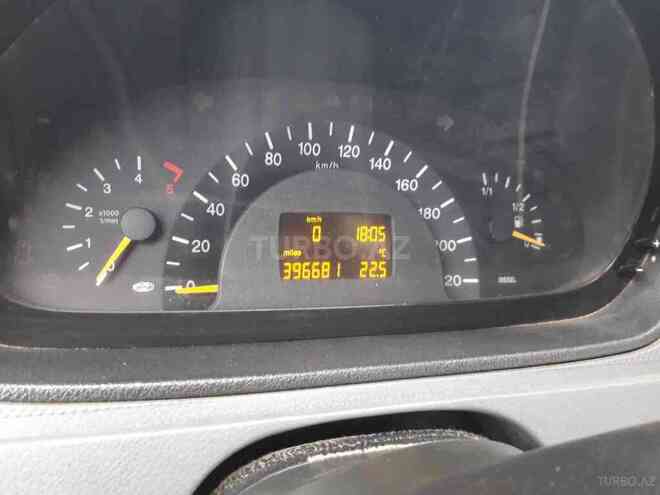 Mercedes Vito 2004, 396,545 km - 2.2 l - Kürdəmir