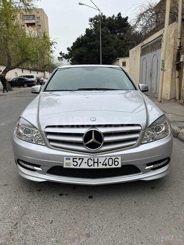Mercedes C 300 2011, 200,000 km - 3.0 l - Bakı