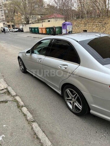 Mercedes C 300 2011, 200,000 km - 3.0 l - Bakı