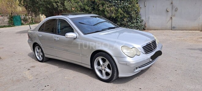 Mercedes C 180 2003, 246,700 km - 1.8 л - Sumqayıt