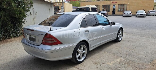 Mercedes C 180 2003, 246,700 km - 1.8 л - Sumqayıt