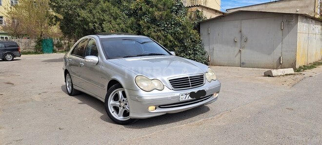 Mercedes C 180 2003, 246,700 km - 1.8 л - Sumqayıt