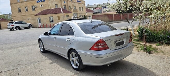 Mercedes C 180 2003, 246,700 km - 1.8 л - Sumqayıt