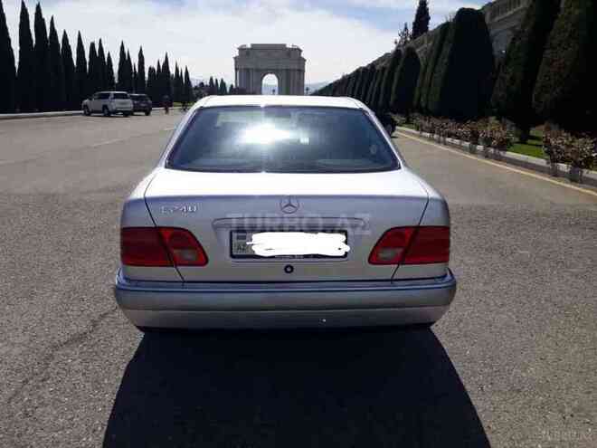 Mercedes E 240 1999, 190,000 km - 2.4 l - Gəncə