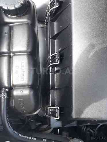 Mercedes E 240 1999, 190,000 km - 2.4 l - Gəncə