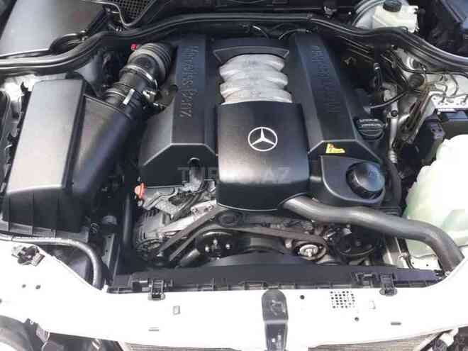 Mercedes E 240 1999, 190,000 km - 2.4 l - Gəncə