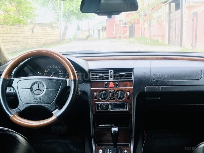 Mercedes C 200 1996, 224,000 km - 2.0 л - Şirvan