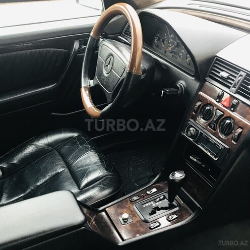 Mercedes C 200 1996, 224,000 km - 2.0 л - Şirvan