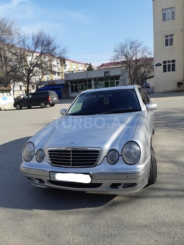 Mercedes E 240 2000, 234,000 km - 2.6 l - Sumqayıt