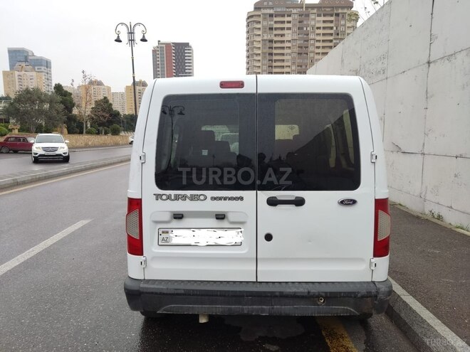 Ford Tourneo Connect 2014, 276,000 km - 1.8 л - Bakı