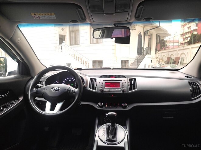 Kia Sportage 2013, 179,800 km - 2.0 l - Bakı