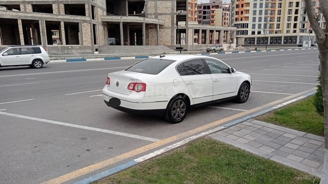 Volkswagen Passat 2005, 432,785 km - 2.0 л - Sumqayıt