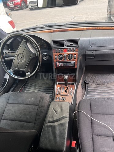 Mercedes C 240 1998, 298,000 km - 2.4 л - Bakı
