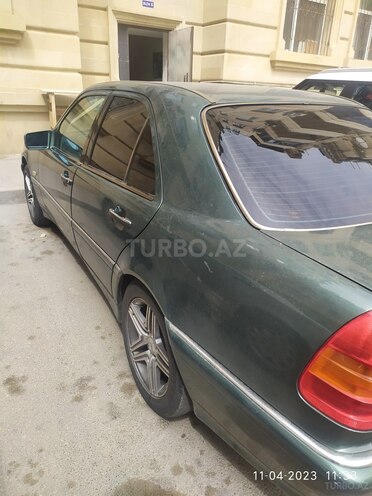 Mercedes C 200 1995, 262,332 km - 2.0 л - Bakı