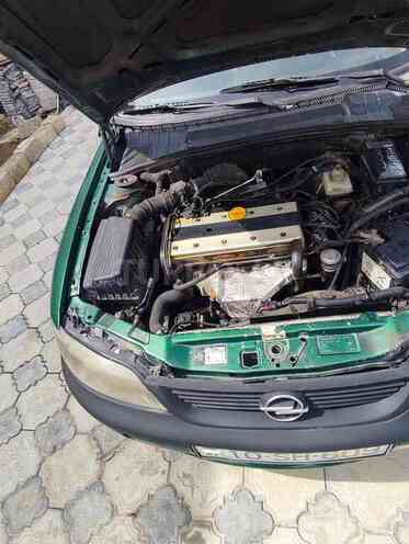 Opel Vectra 1997, 388,000 km - 2.0 l - Bakı