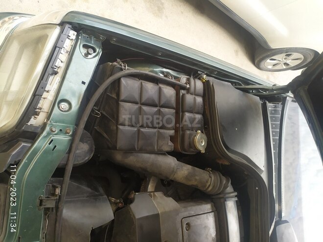 Mercedes C 200 1995, 262,332 km - 2.0 л - Bakı
