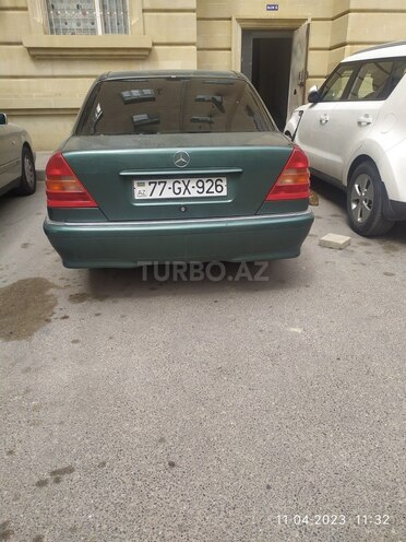 Mercedes C 200 1995, 262,332 km - 2.0 л - Bakı