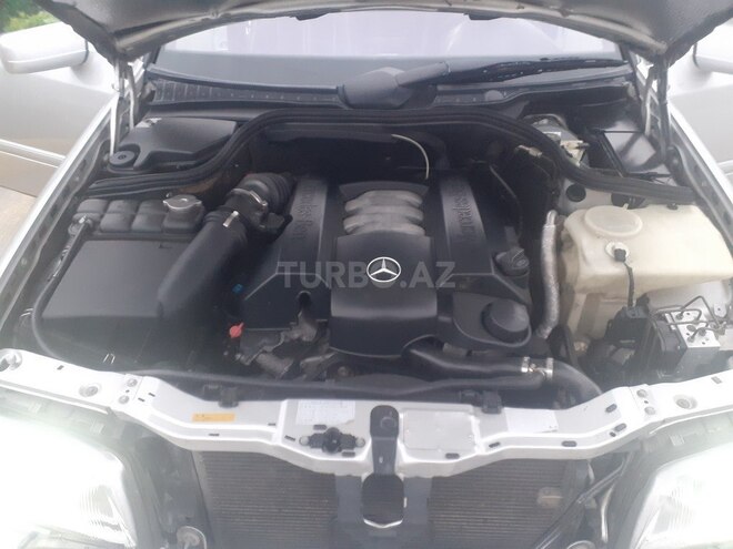 Mercedes C 240 2000, 293,000 km - 2.4 l - Bakı