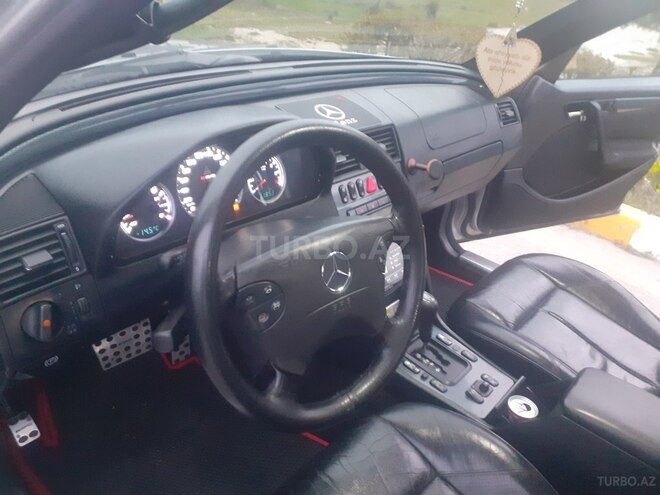 Mercedes C 240 2000, 293,000 km - 2.4 l - Bakı