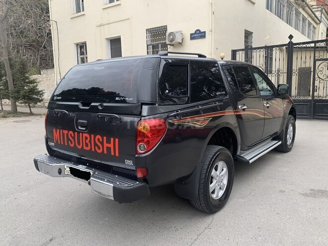Mitsubishi L200 2013, 187,043 km - 2.5 l - Bakı