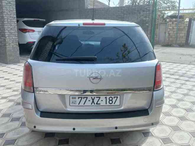 Opel Astra 2010, 197,000 km - 1.4 l - Bakı