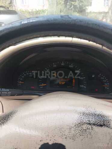 Mercedes C 240 2000, 300,000 km - 2.6 л - Bakı