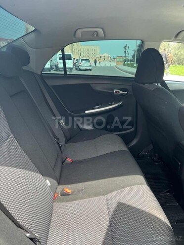 Toyota Corolla 2010, 147,700 km - 1.4 l - Bakı