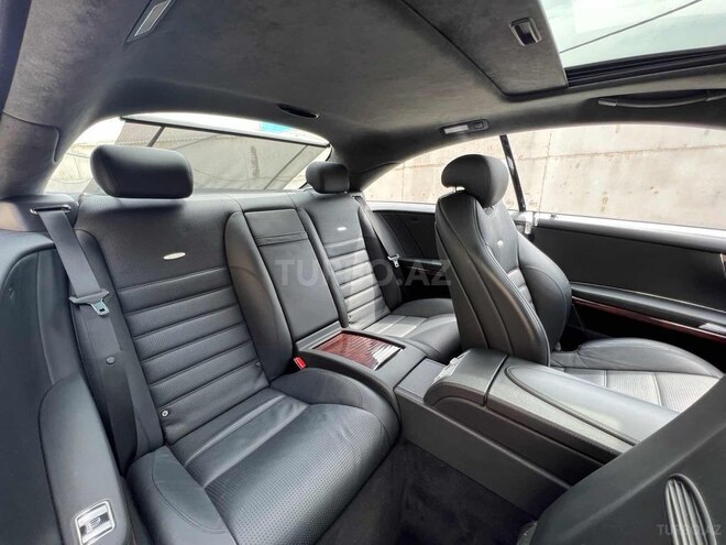 Mercedes  2008, 135,000 km - 6.2 л - Bakı