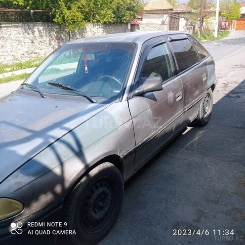 Opel Astra 1992, 425,196 km - 1.7 l - Şəki