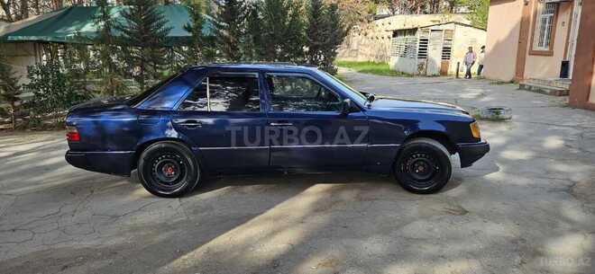 Mercedes E 220 1994, 252,525 km - 2.2 l - Sumqayıt