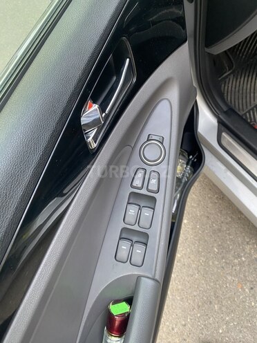 Hyundai Sonata 2013, 129,285 km - 2.0 l - Bakı