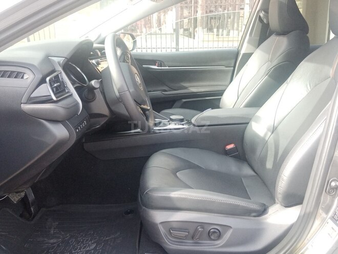 Toyota Camry 2020, 82,320 km - 2.5 l - Bakı