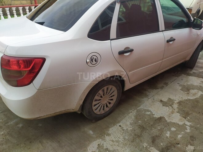 LADA (VAZ) Granta 2013, 179,000 km - 1.6 l - Cəlilabad