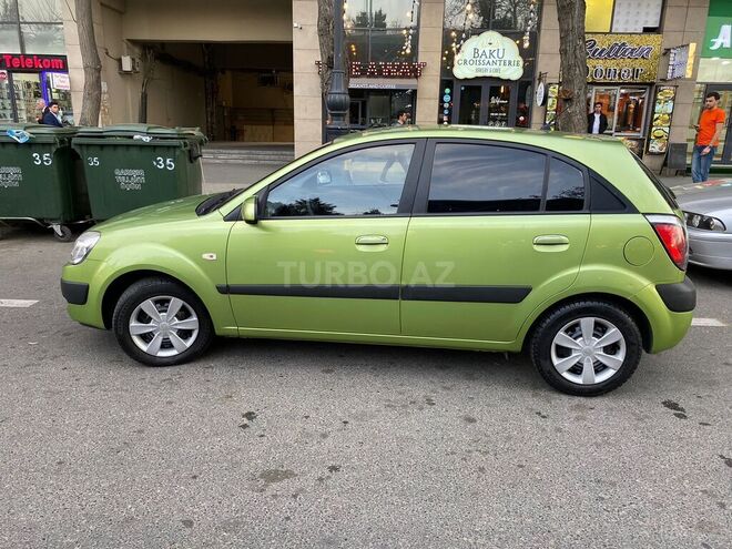 Kia Rio 2006, 190,000 km - 1.4 l - Bakı